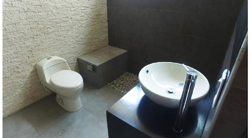 ALQUILER DE CASA DE 2 PISOS EN LOS SAUCES - SANTA VICTORIA